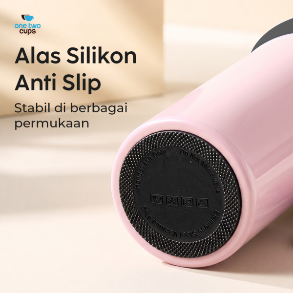 one-two-cups-botol-minum-tumbler-air-panas-dingin-with-straw-710ml-ys-9000 (5) One Two Cups Botol Minum Tumbler Air Panas Dingin with Straw 710ml